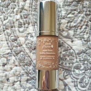 SOLD 100% Pure Super Fruits Foundation Toffee